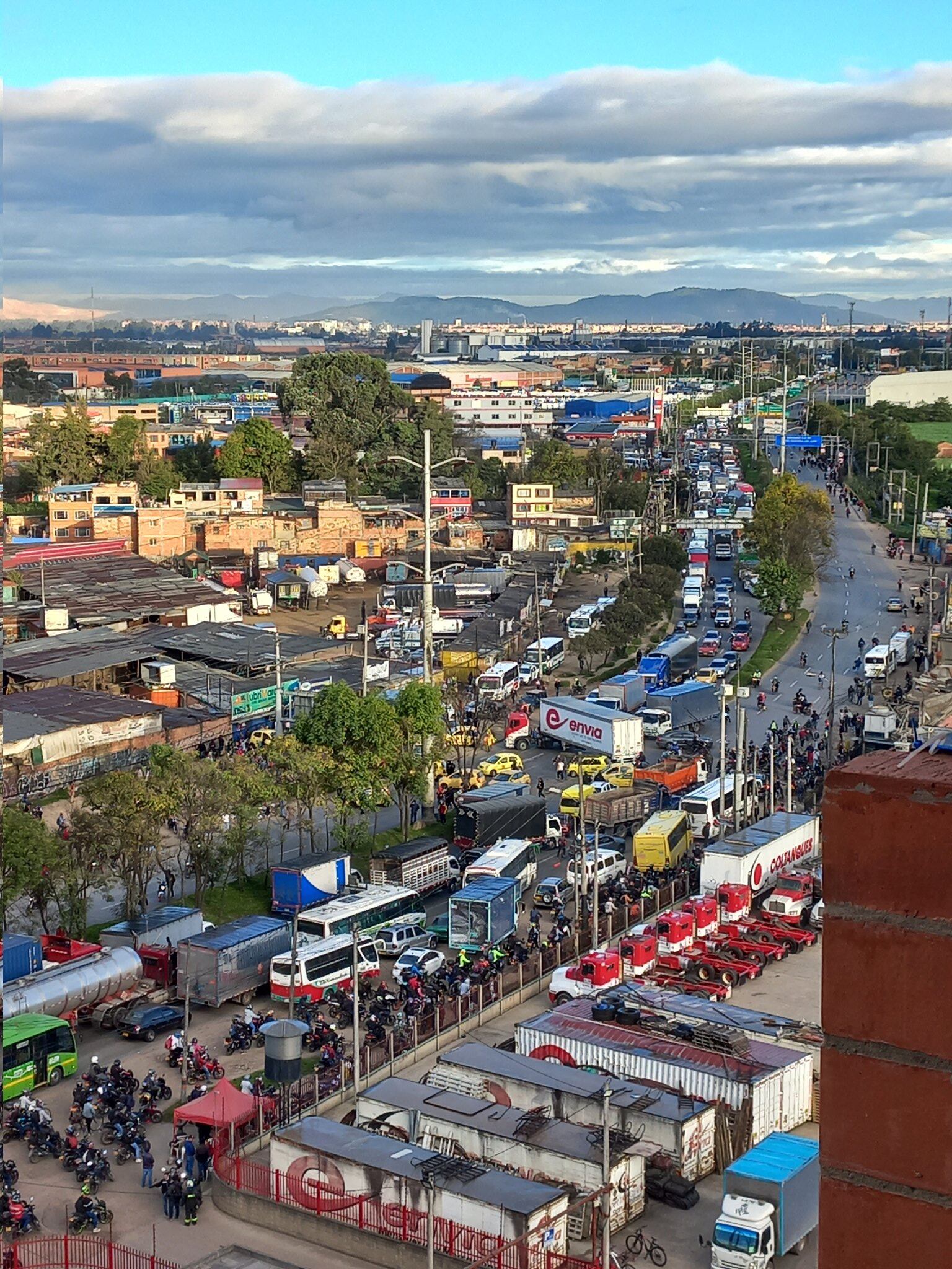 paro de taxis calle 13