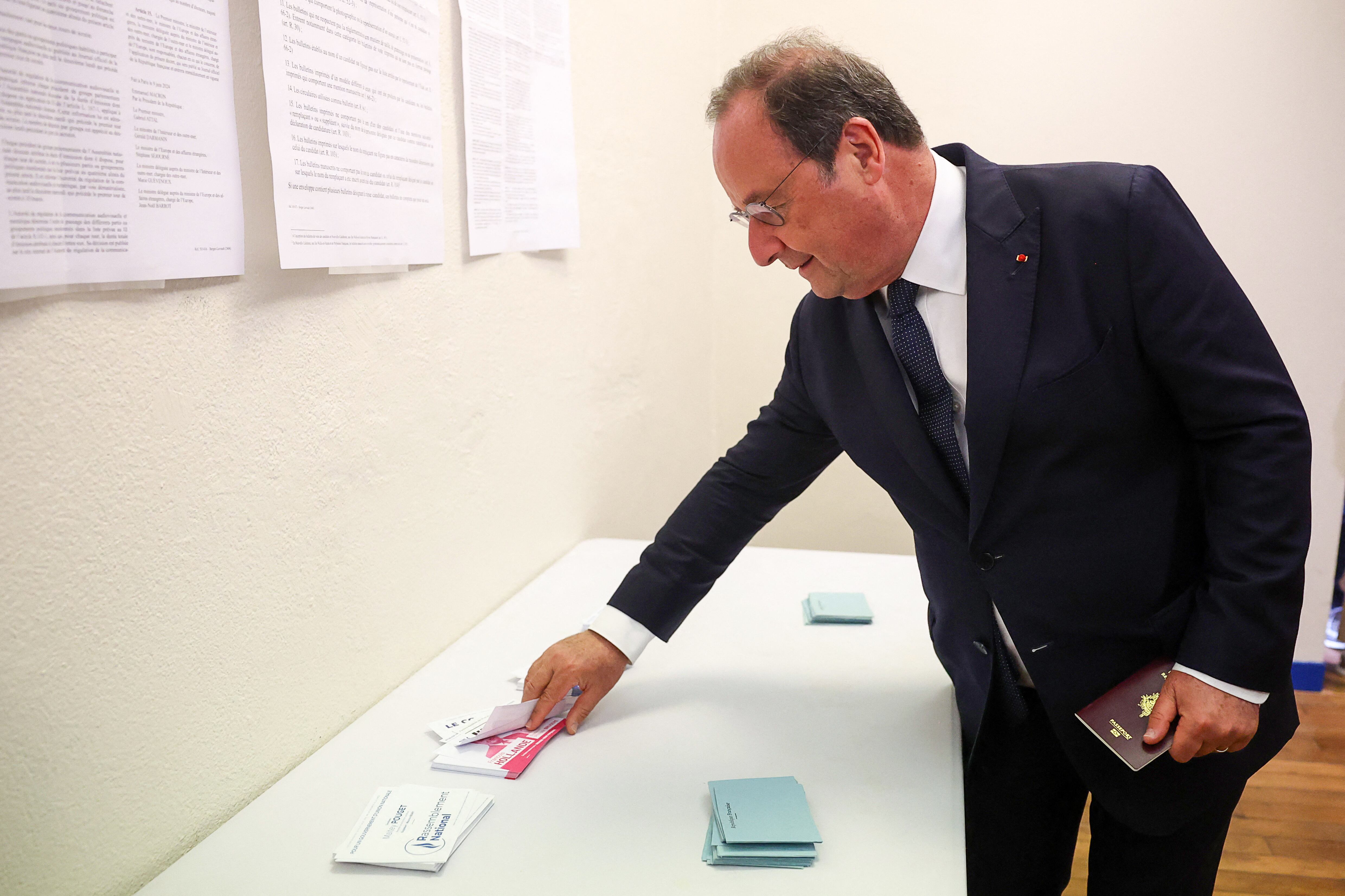 El expresidente Francois Hollande. (Stephanie Lecocq/Reuters)