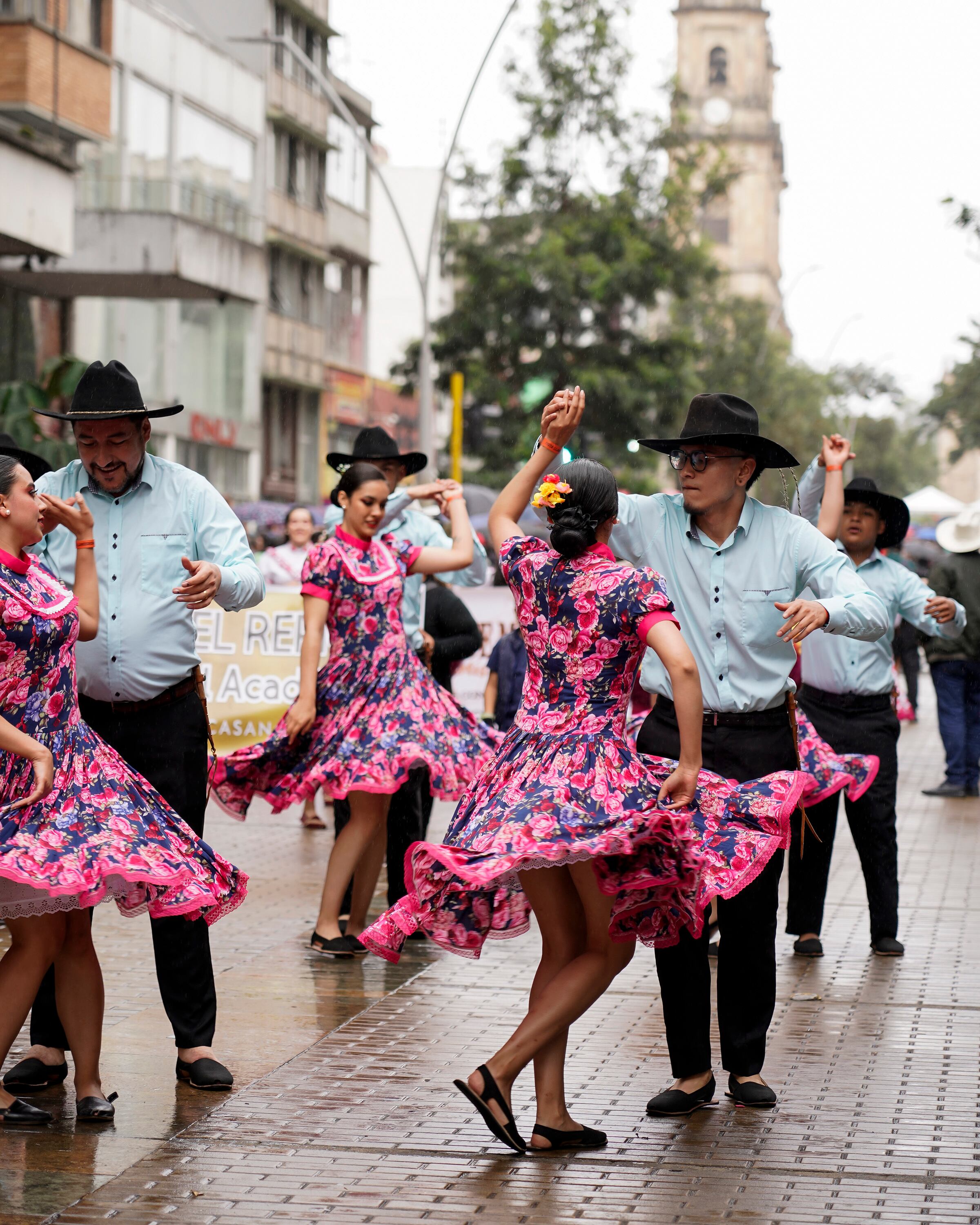 La magia y el color que rodean a la música y danza característica de los Llanos Orientales se podrán disfrutar con el Llanódromo, un desfile que se realizará por la carrera Séptima - crédito Idartes