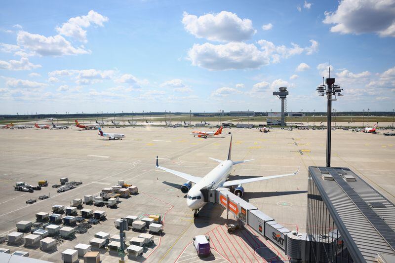 El Aeropuerto Internacional El Dorado recomendó a los pasajeros contactar con sus aerolíneas para concoer el estado de su vuelo - crédito Nadja Wohlleben/Reuters