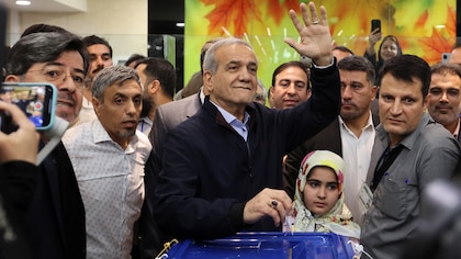 Quién es Masoud Pezeshkian, el reformista que se convirtió en el nuevo presidente de Irán