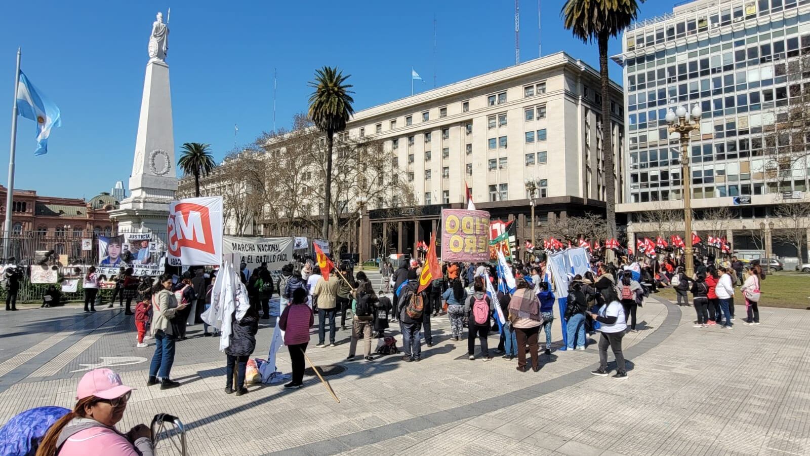 MARCHA PIQUETEROS CON PROTOCOLO