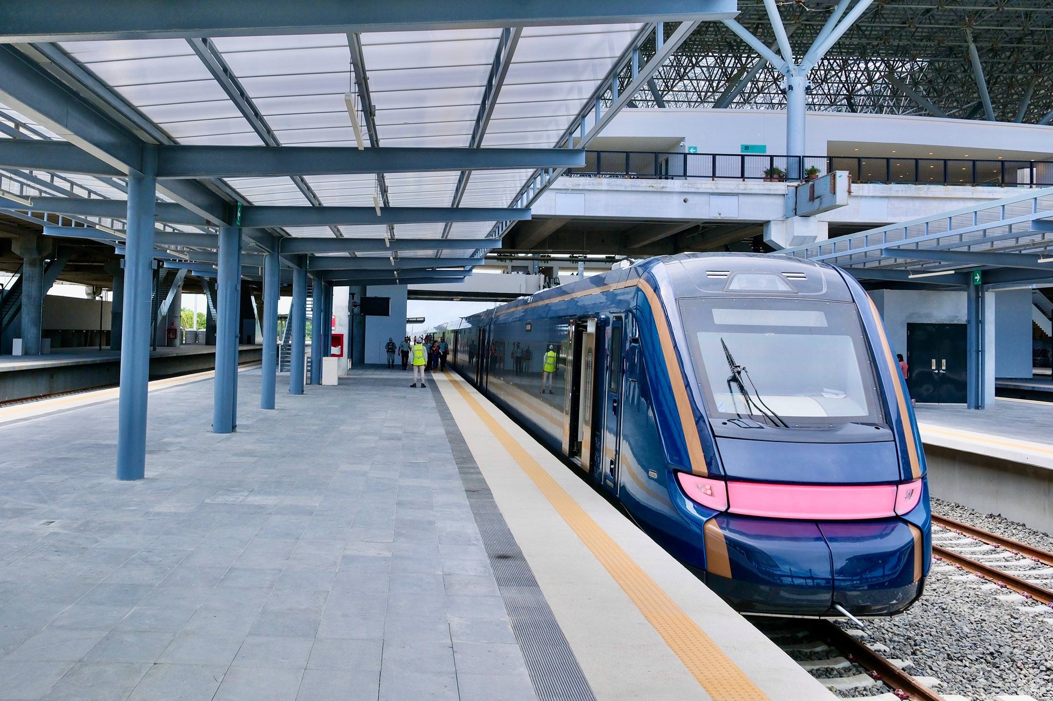 AMLO y Claudia Sheinbaum inauguran Tren P’atal, en la ruta de Cancún a Mérida del Tren Maya