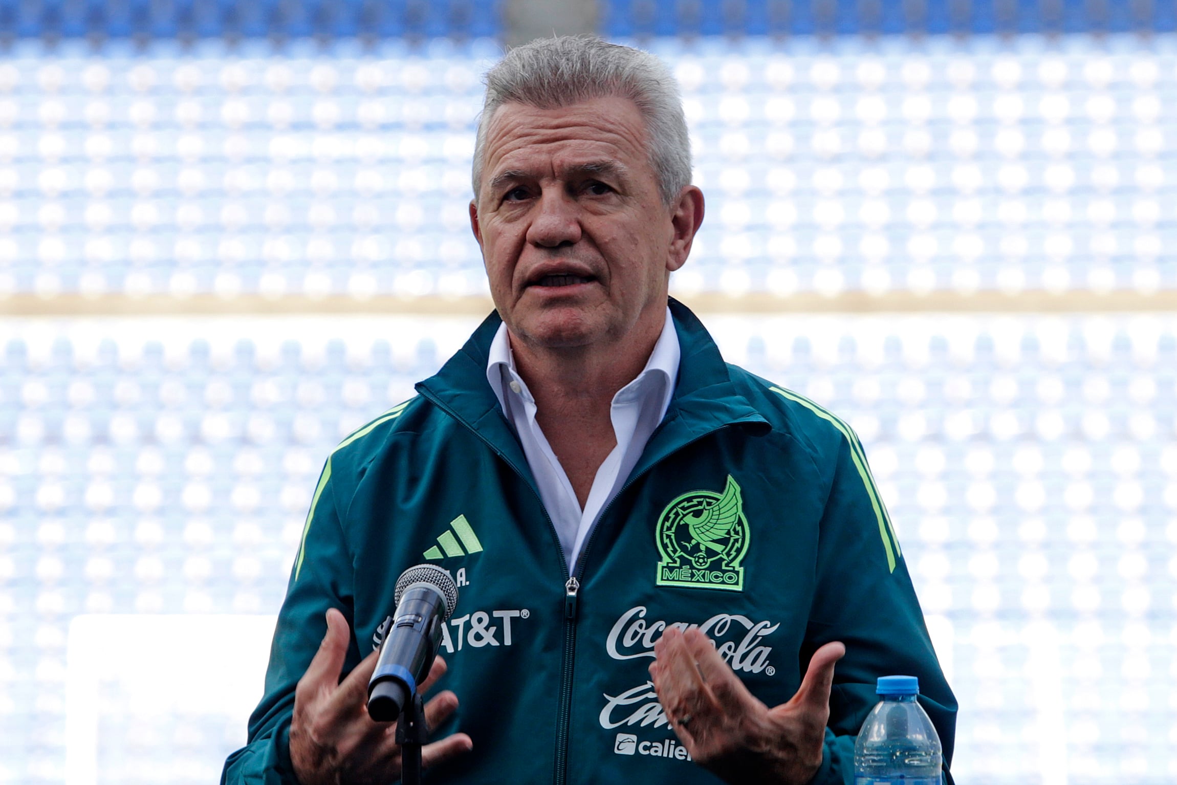 Javier Aguirre no le cierra las puertas de la Selección Mexicana a Carlos Vela