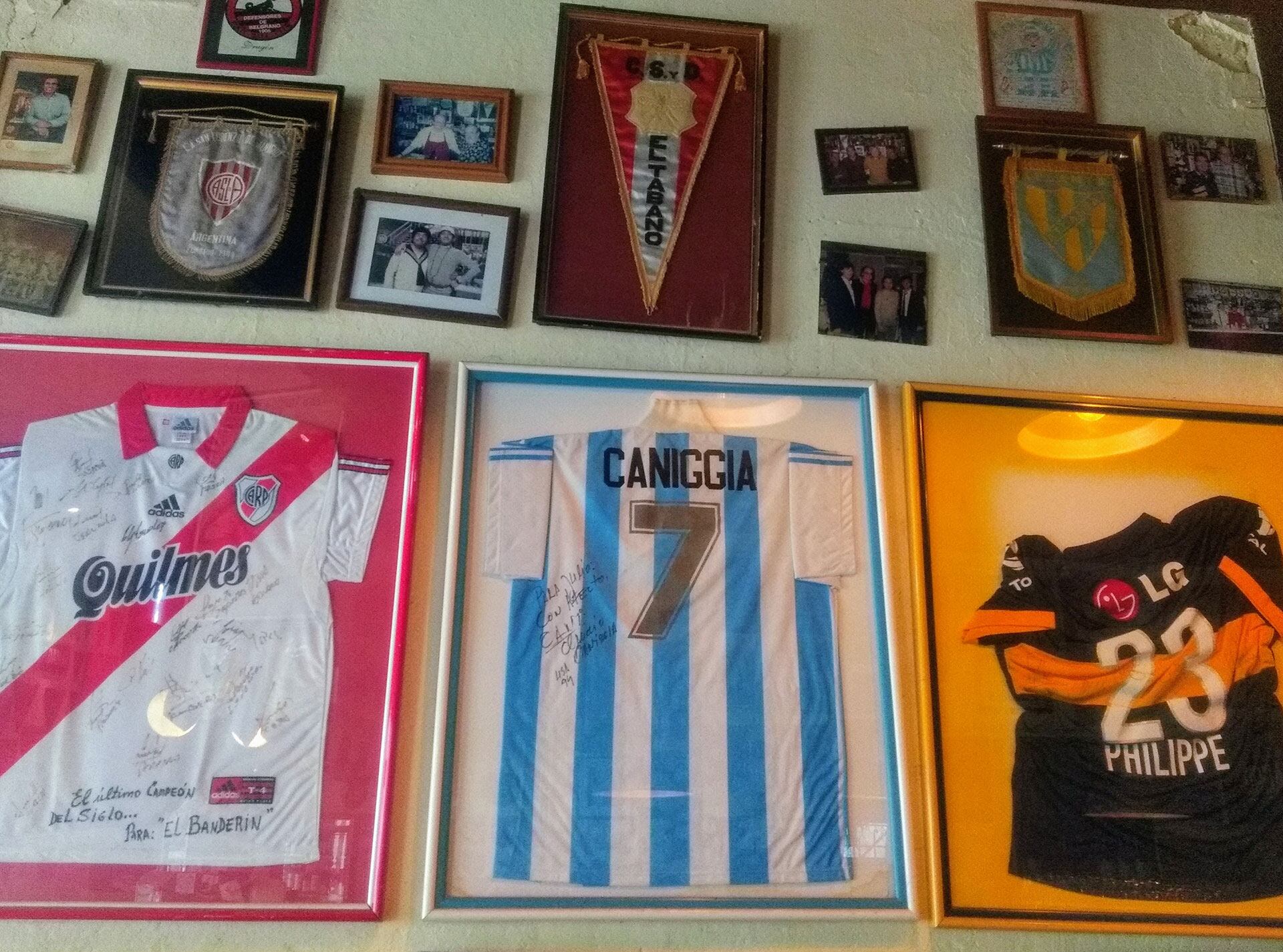 Cafetines de Buenos Aires. El Banderín