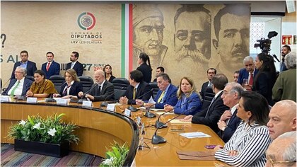 Primer Diálogo Nacional sobre la reforma al Poder Judicial: ministros de la SCJN asisten a San Lázaro | EN VIVO