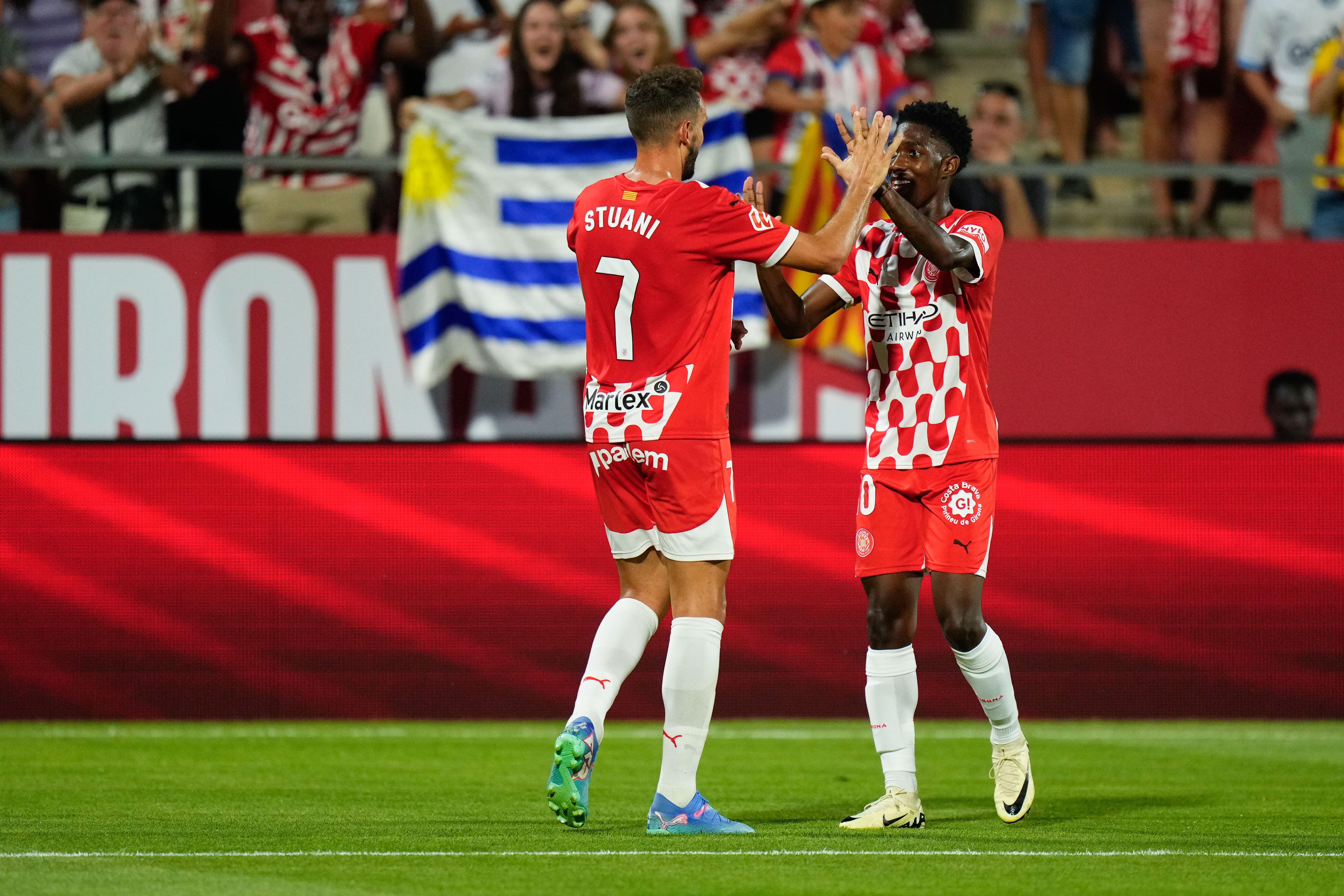 Girona debutará frente a PSG en la Champions - crédito EFE 