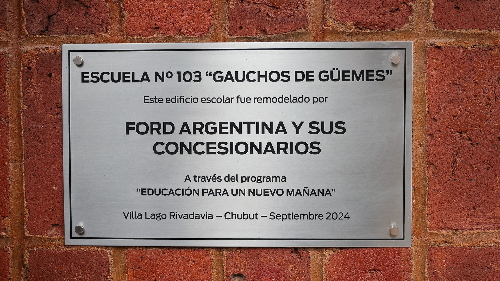 Ford escuela