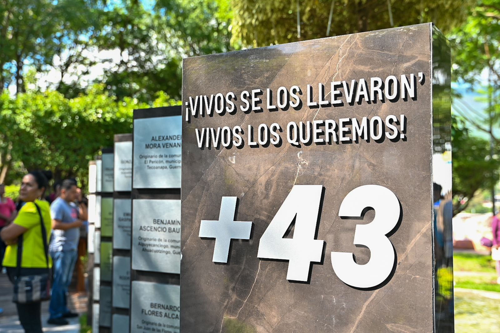 Memorial 43 Ayotzinapa