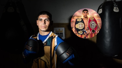 Sufrió carencias, la muerte de su padre lo marcó y logró un título icónico para el boxeo argentino: la historia de superación del Puma Martínez
