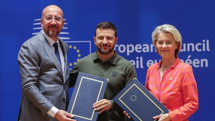 La Unión Europea firmó con Zelensky un acuerdo de seguridad de 5.000 millones de euros anuales hasta 2027