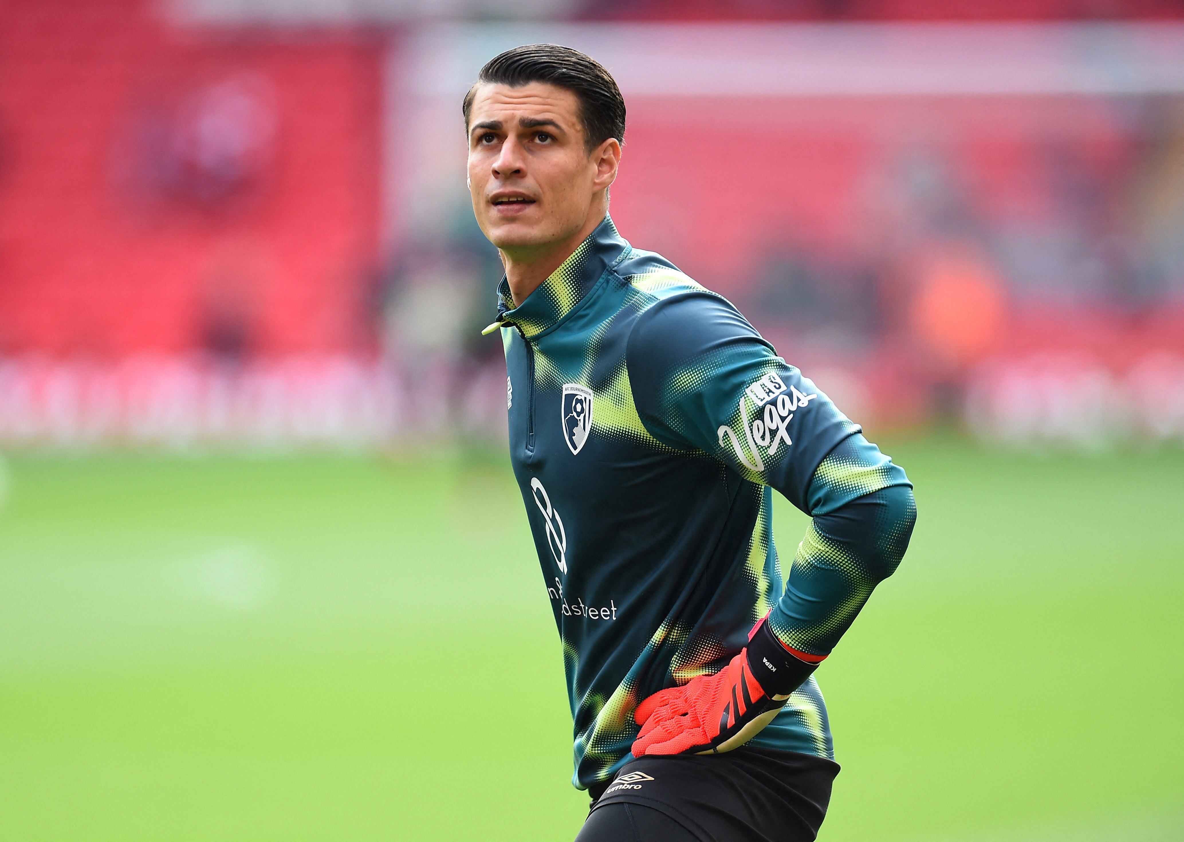 El guardameta español exjugador del Chelsea y del Real Madrid, será de la partida inicial en Merseyside (estado donde se encuentra la ciudad de Liverpool)-crédito Peter Powell/REUTERS