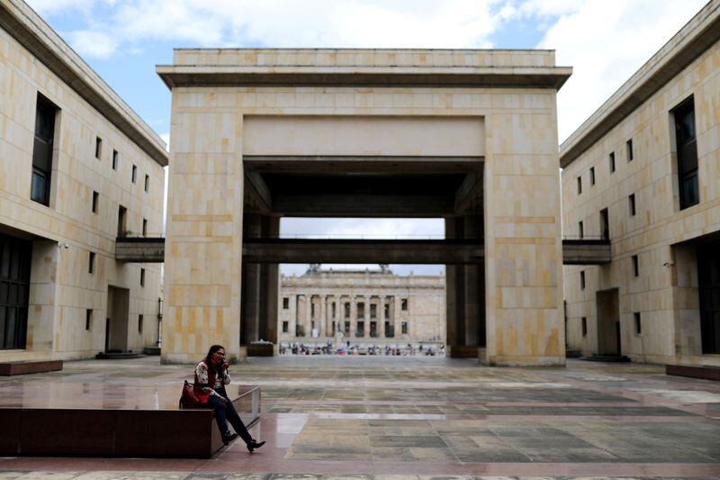 En la bodega encontrada con explosivos, habría una maqueta similar a la estructura del Palacio de Justicia - crédito Luisa González/Reuters