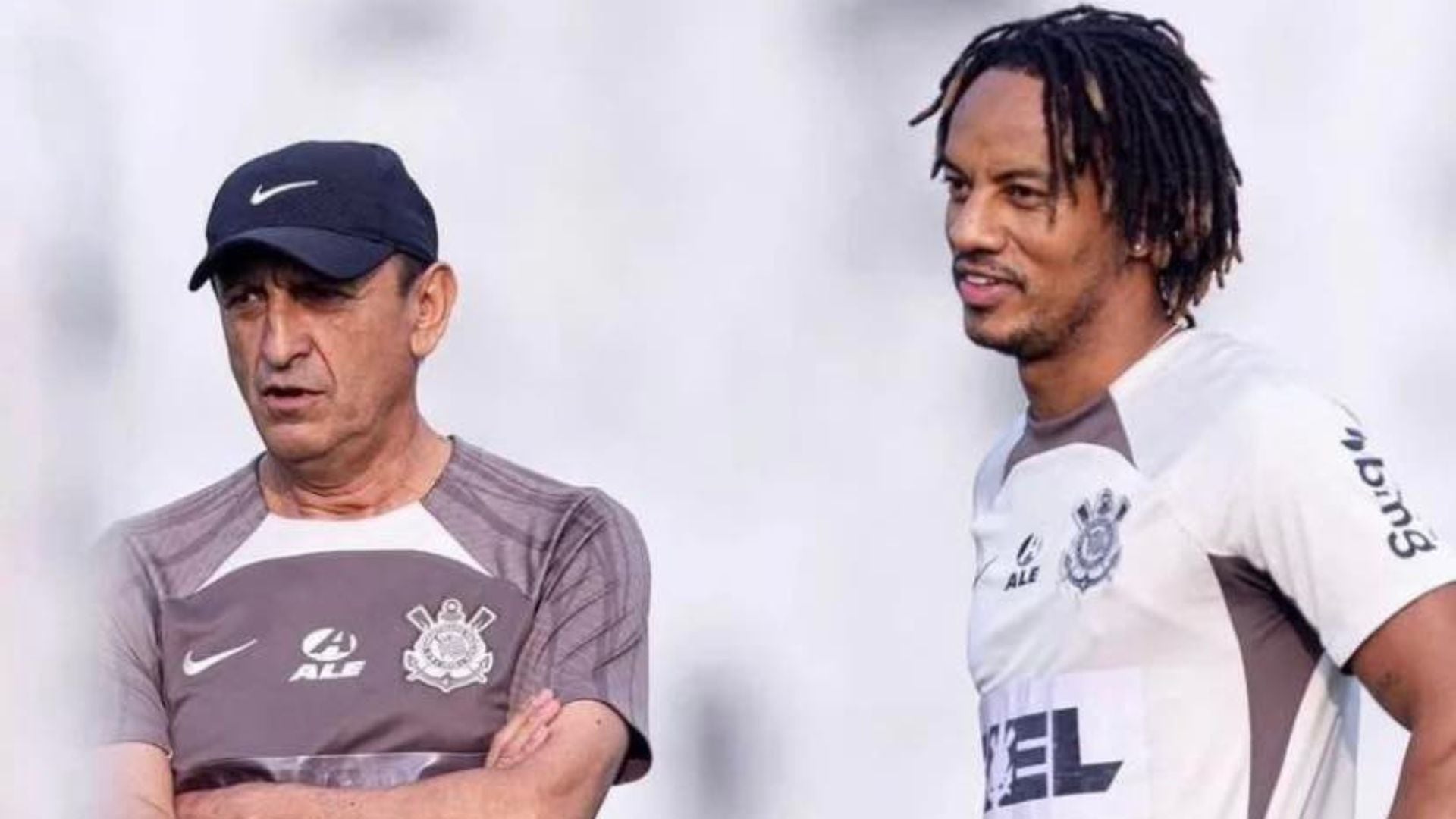 André Carrillo protagonizó gran jugada que desesperó a rivales en Corinthians vs Fortaleza por Copa Sudamericana 2024