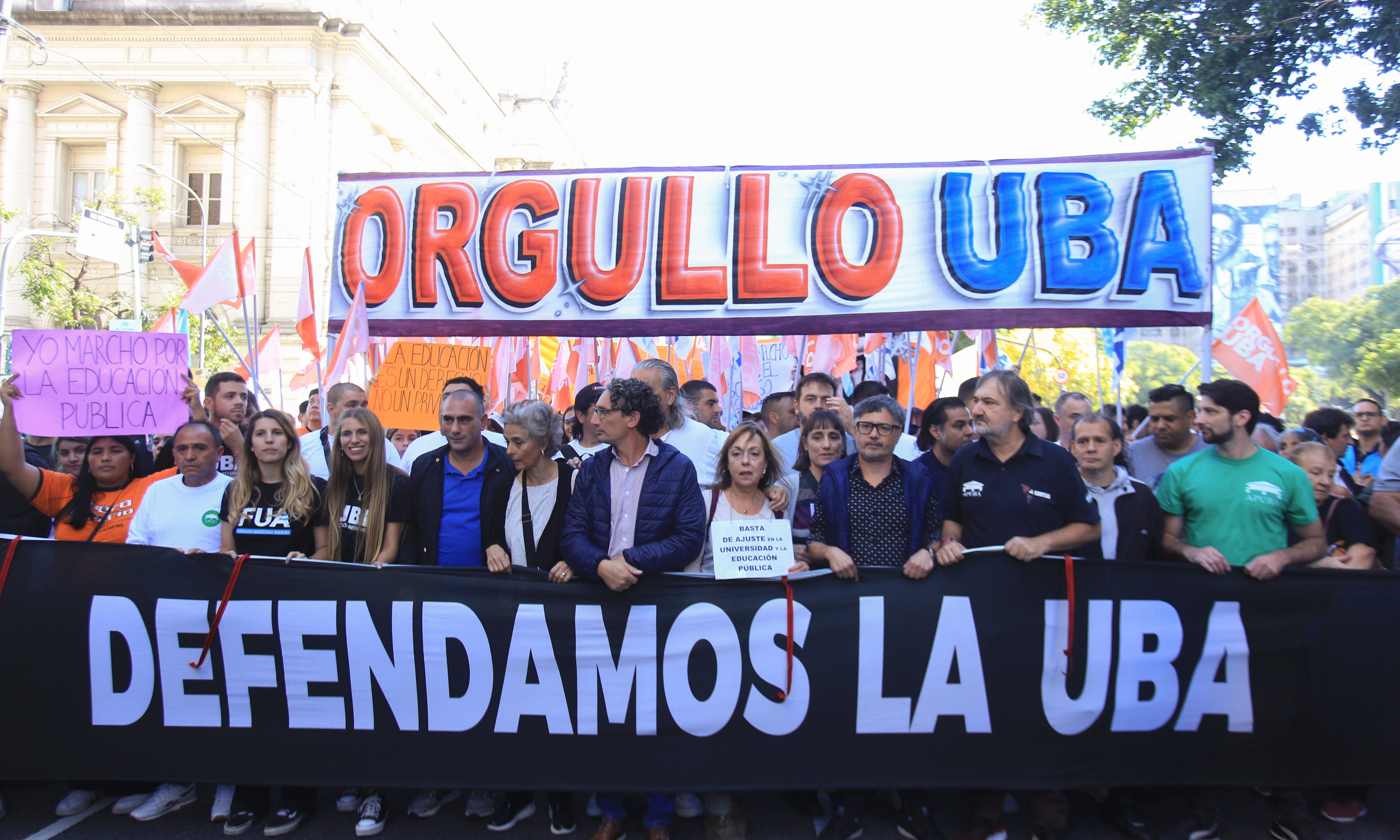 Marcha universitaria federal 23A