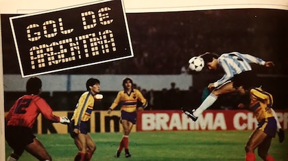 Argentina y Ecuador, un duelo de anécdotas: el primer gol de Caniggia, el debut de Tevez, los tres goles de Messi y “la pelota no dobla”