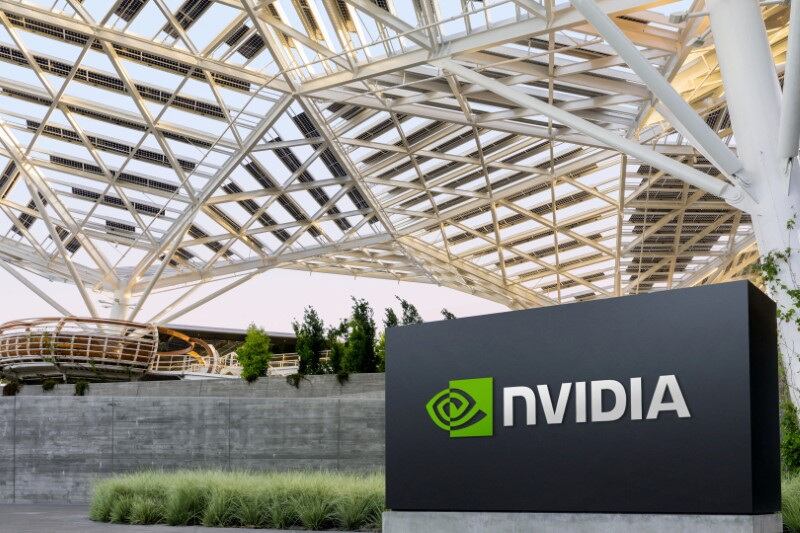 Nvidia alcanzó una capitalización bursátil de 3,2 billones de dólares, dejando atrás a las principales bolsas europeas. (NVIDIA/REUTERS)