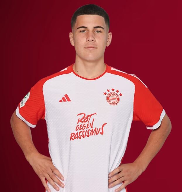 Felipe Chávez pertenece a la categoría U17 del club muniqués. - Crédito: FC Bayern