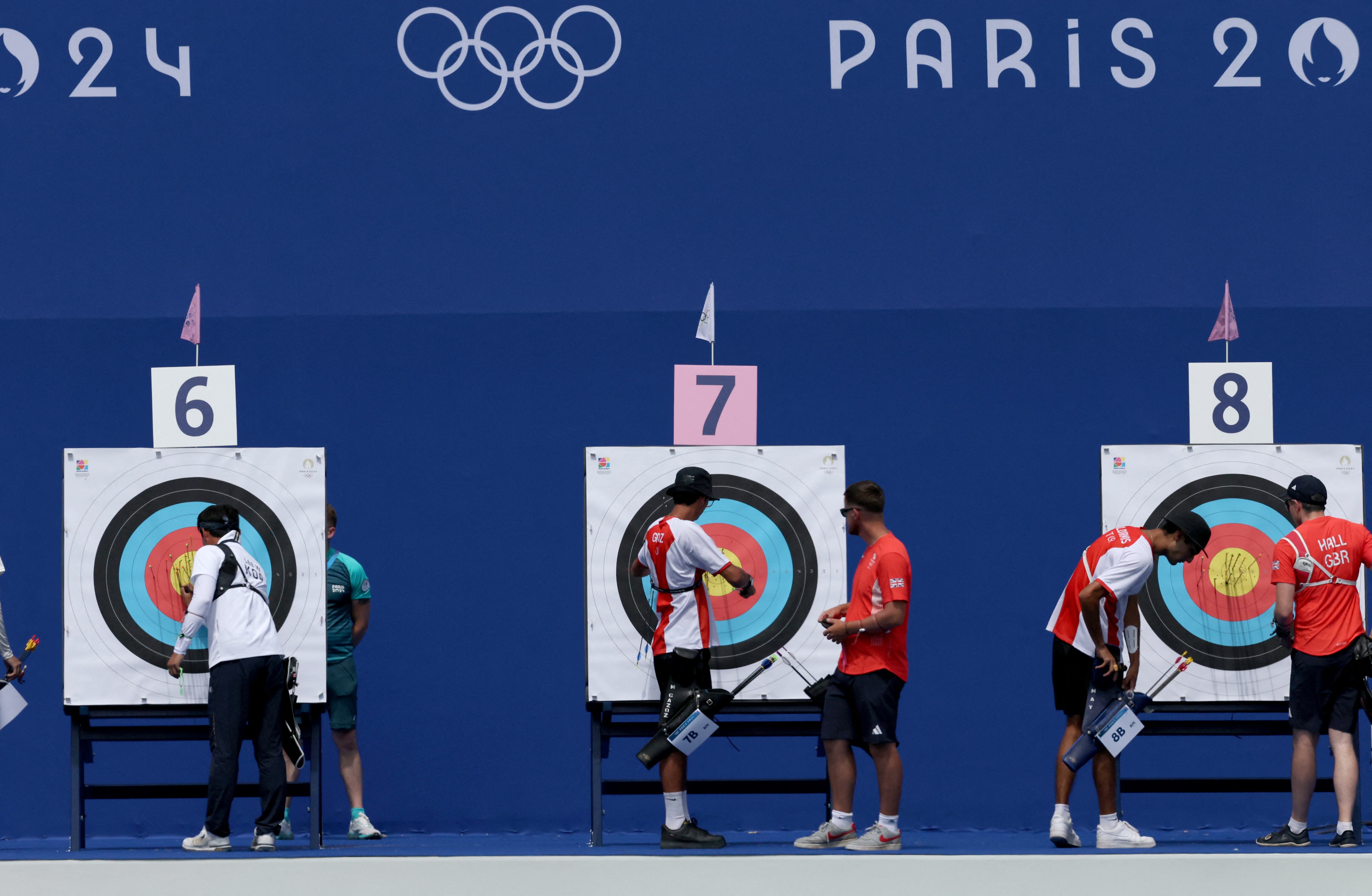 Con las pruebas de tiro con arco inició la participación de Colombia en los Juegos Olímpicos París 2024 - crédito REUTERS/Tingshu Wang