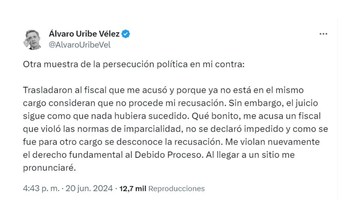 Álvaro Uribe Vélez denunció persecución en su contra