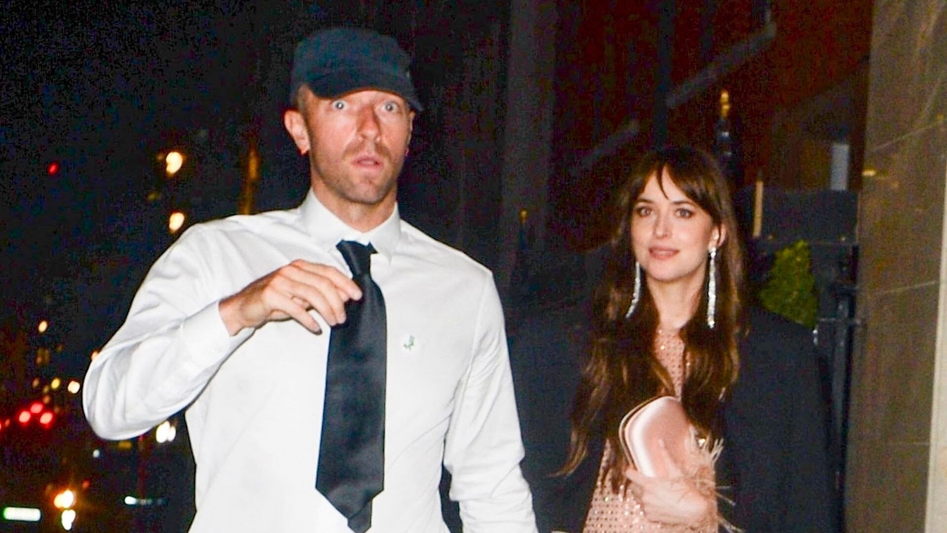 Chris Martin y Dakota Johnson