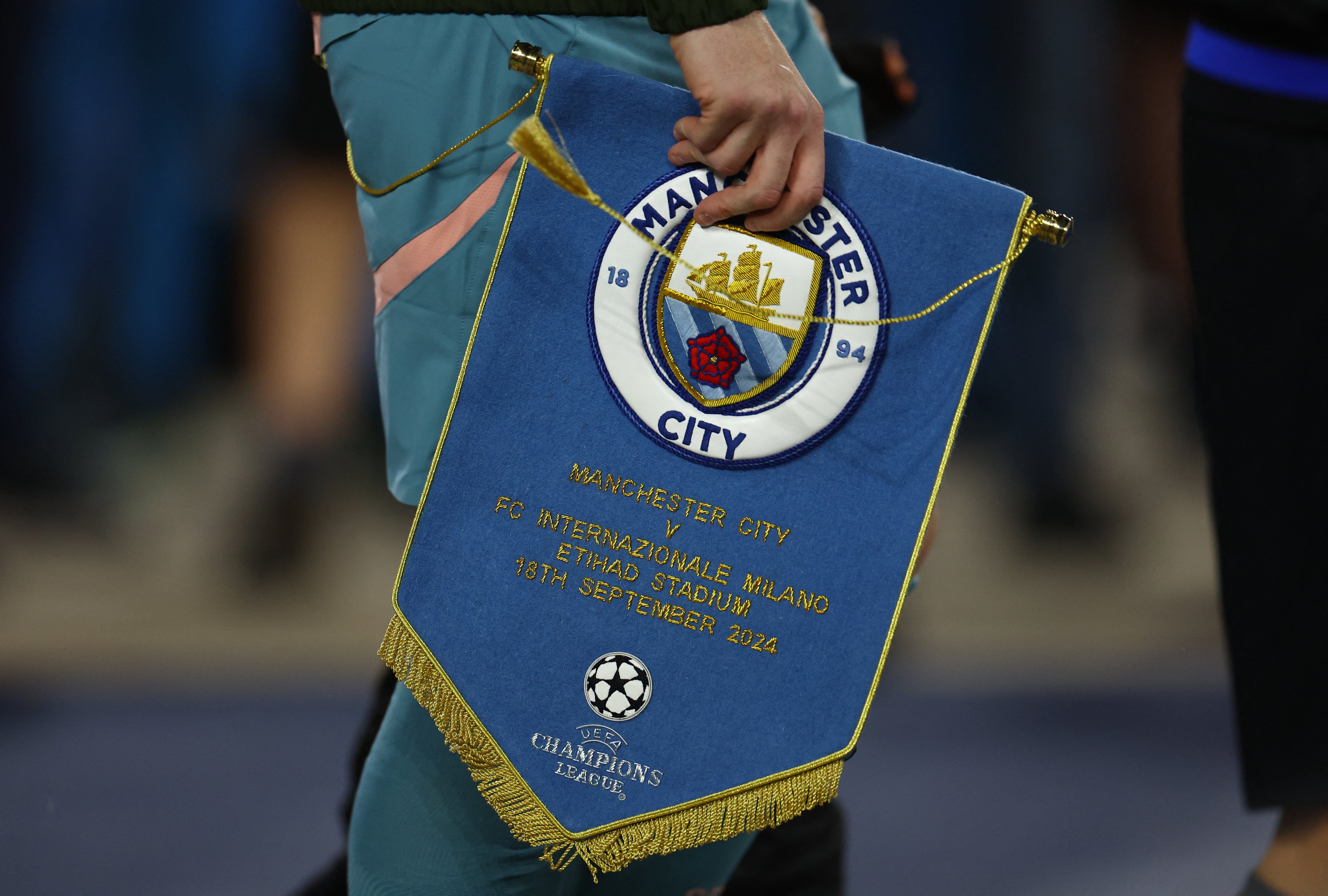 Manchester City podría quedarse sin competencia si se lo encuentra culpable del "Juicio del Siglo" por incumplimientos financieros (REUTERS/Molly Darlington)