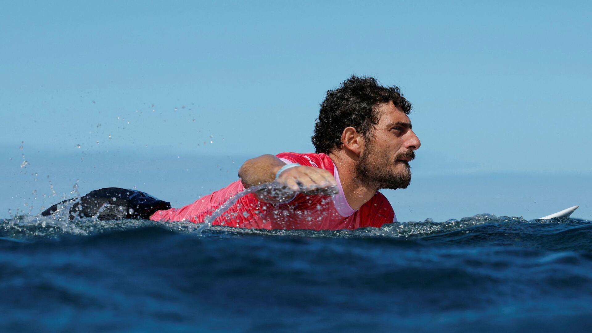 Alonso Correa no pudo clasificar a la final de surf de los Juegos Olímpicos París 2024.