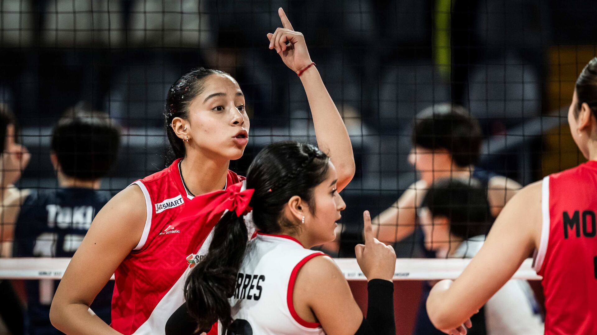 Perú continuará su participación en el Mundial Sub 17 de vóley pese a la derrota contra Japón.