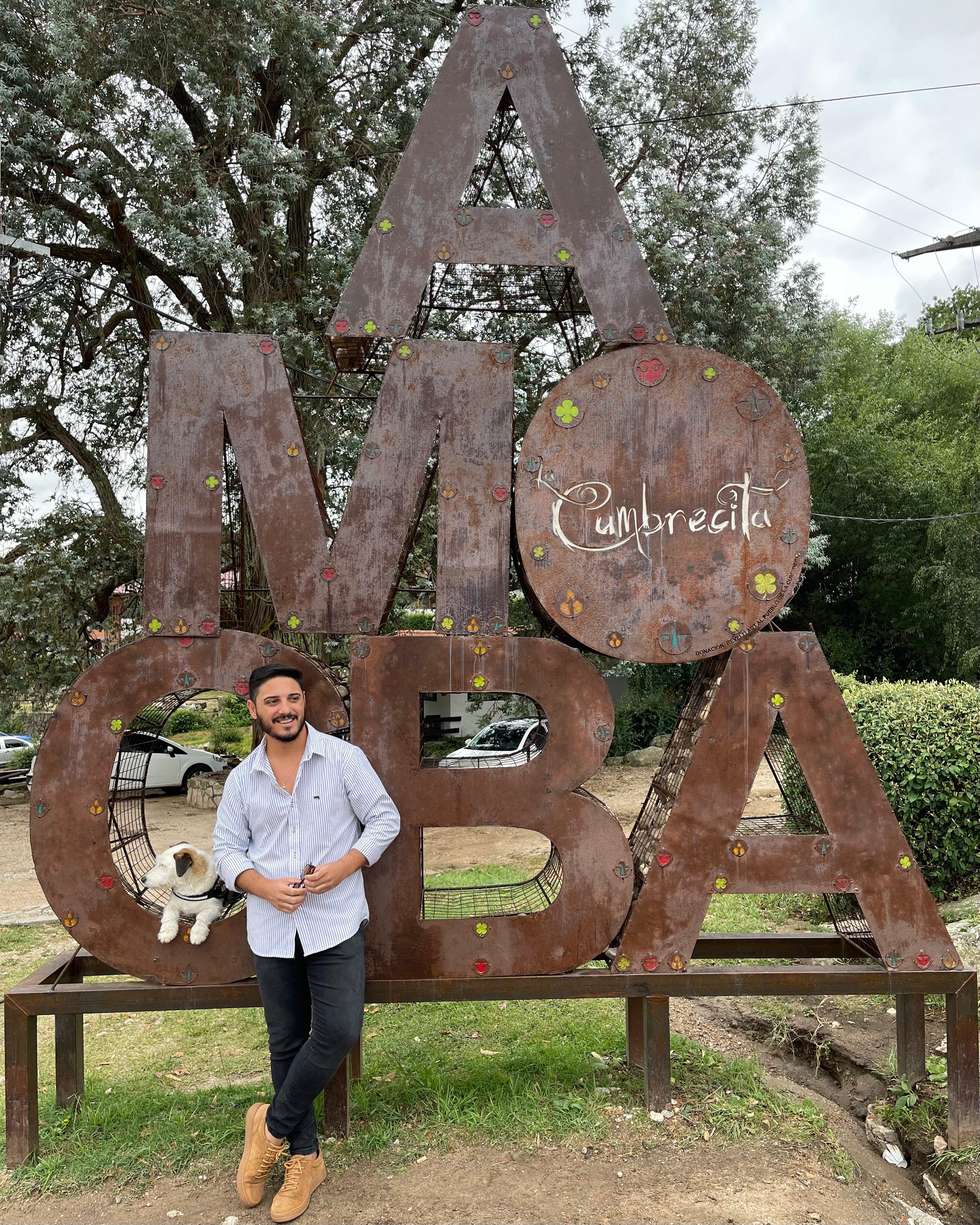 Hernán Lirio festejó su nominación a los Martín Fierro junto a su perro, Ramoncito