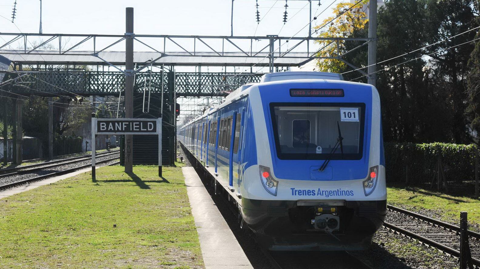 Los precios de los boletos varían según la distancia del viaje y si el pasajero tiene una tarjeta SUBE