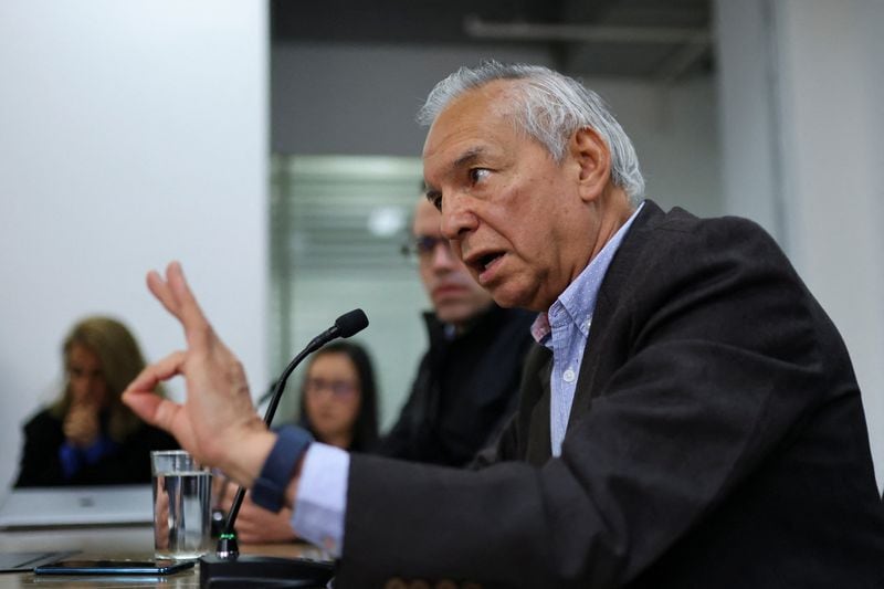 FOTO DE ARCHIVO. El ministro de Hacienda de Colombia, Ricardo Bonilla, habla en una conferencia de prensa en Bogotá, Colombia, 5 de mayo, 2023. REUTERS/Luisa González