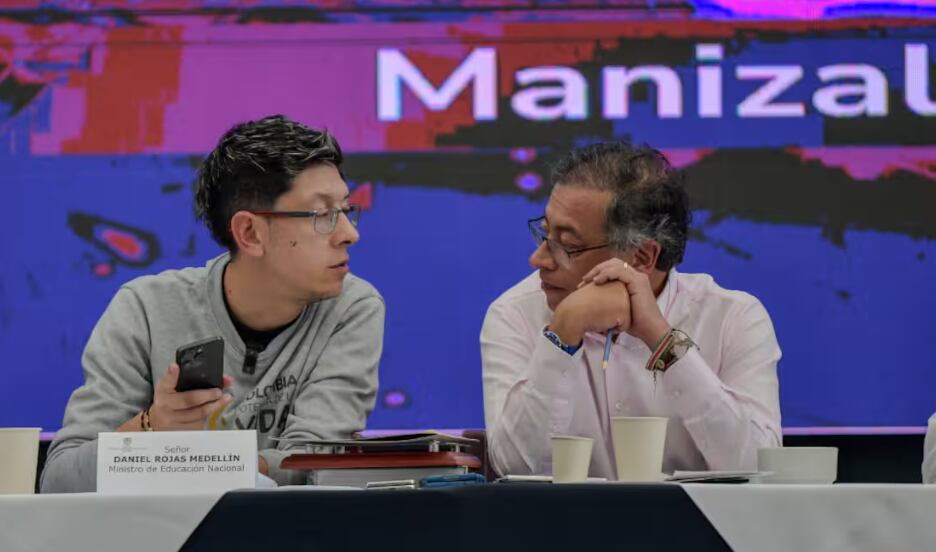 Gustavo Petro estuvo presente en el lanzamiento de la facultad de inteligencia artificial en Manizales - crédito Presidencia