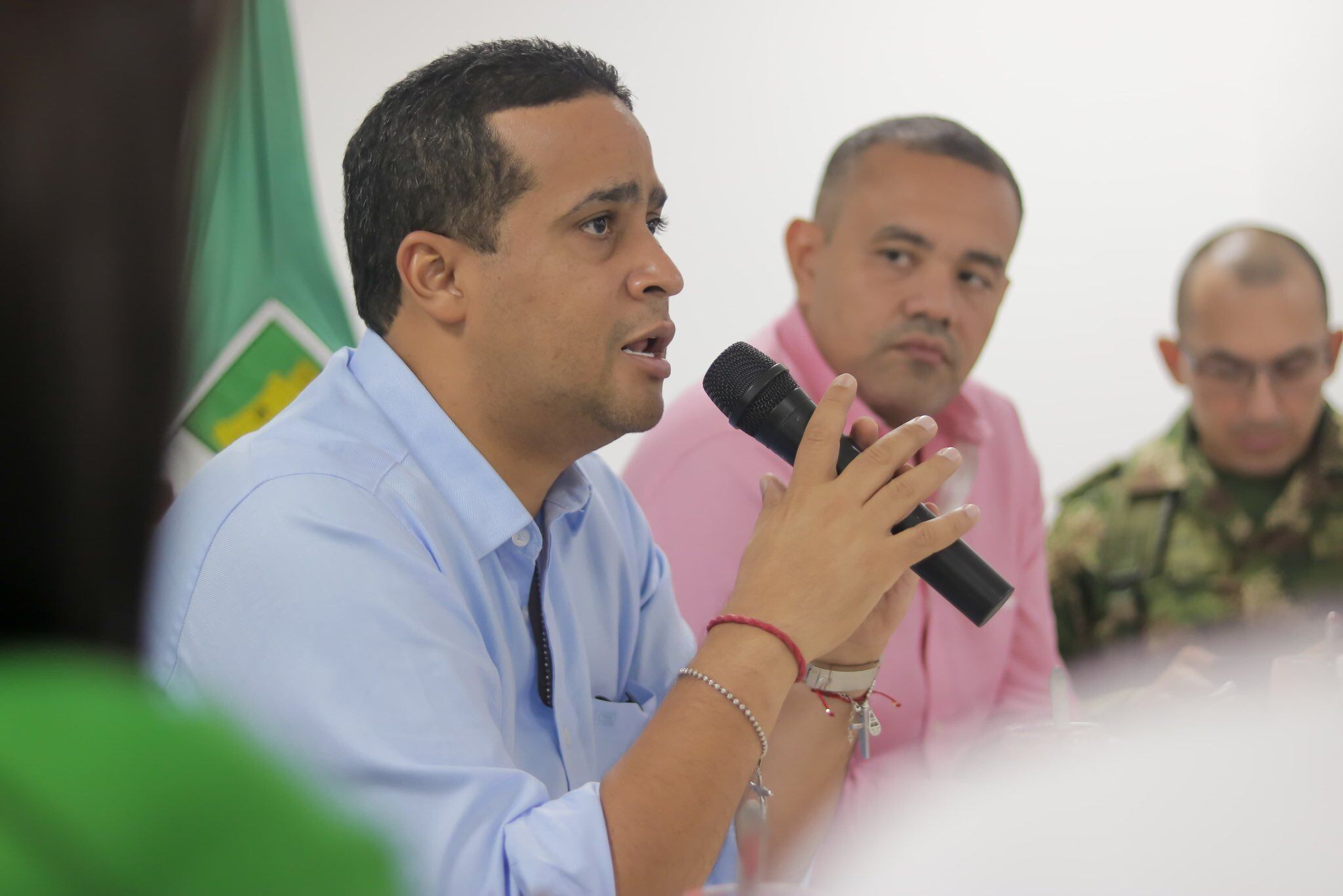 El gobernador de La Guajira, Jairo Aguilar, tomó la iniciativa de liderar un comité de seguridad - crédito @jaiaguilar/X