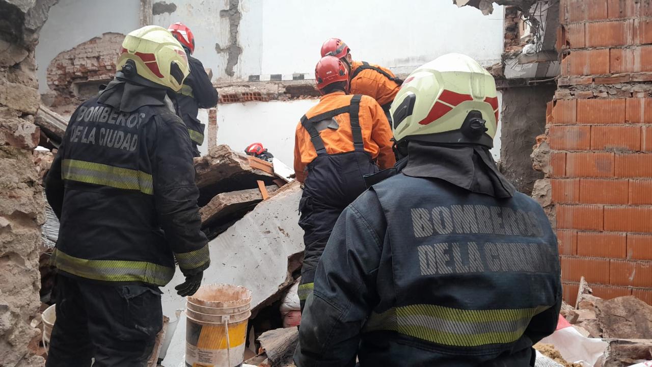 Derrumbe obra en construcción en Belgrano