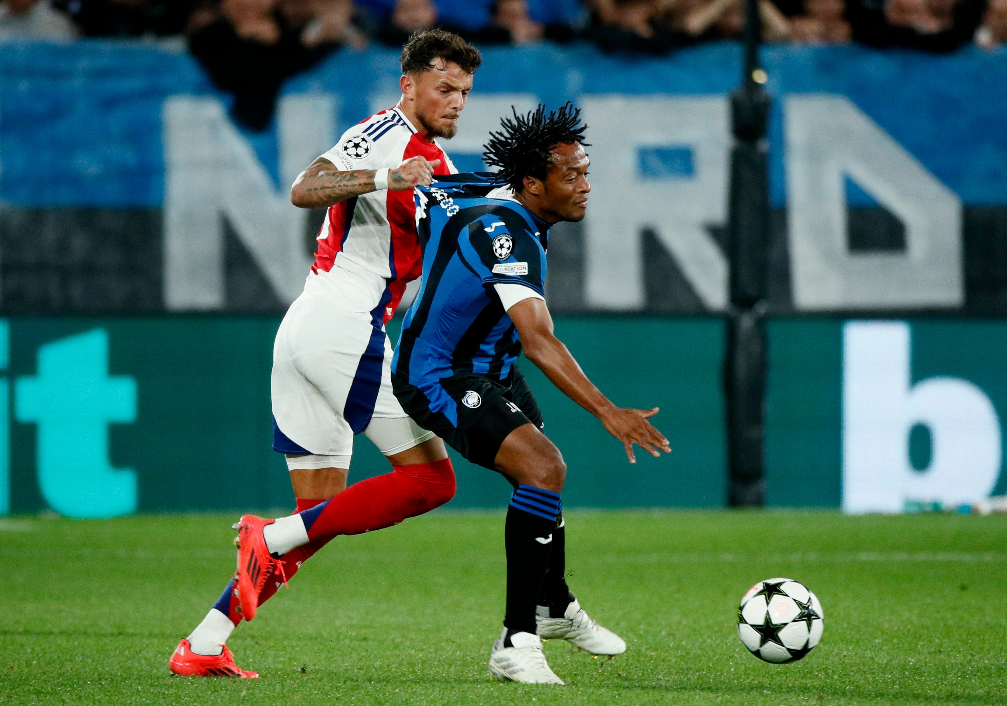 Juan Guillermo Cuadrado recibió elogios por parte del entrenador del Atalanta tras su debut en Champions 