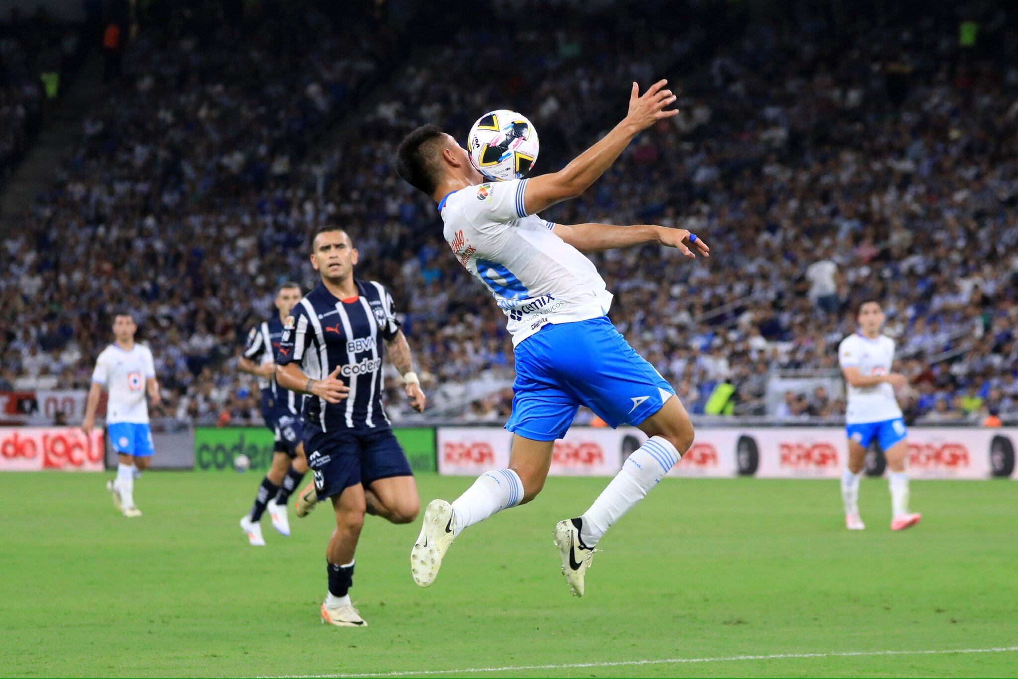 Rayados vs Cruz Azul