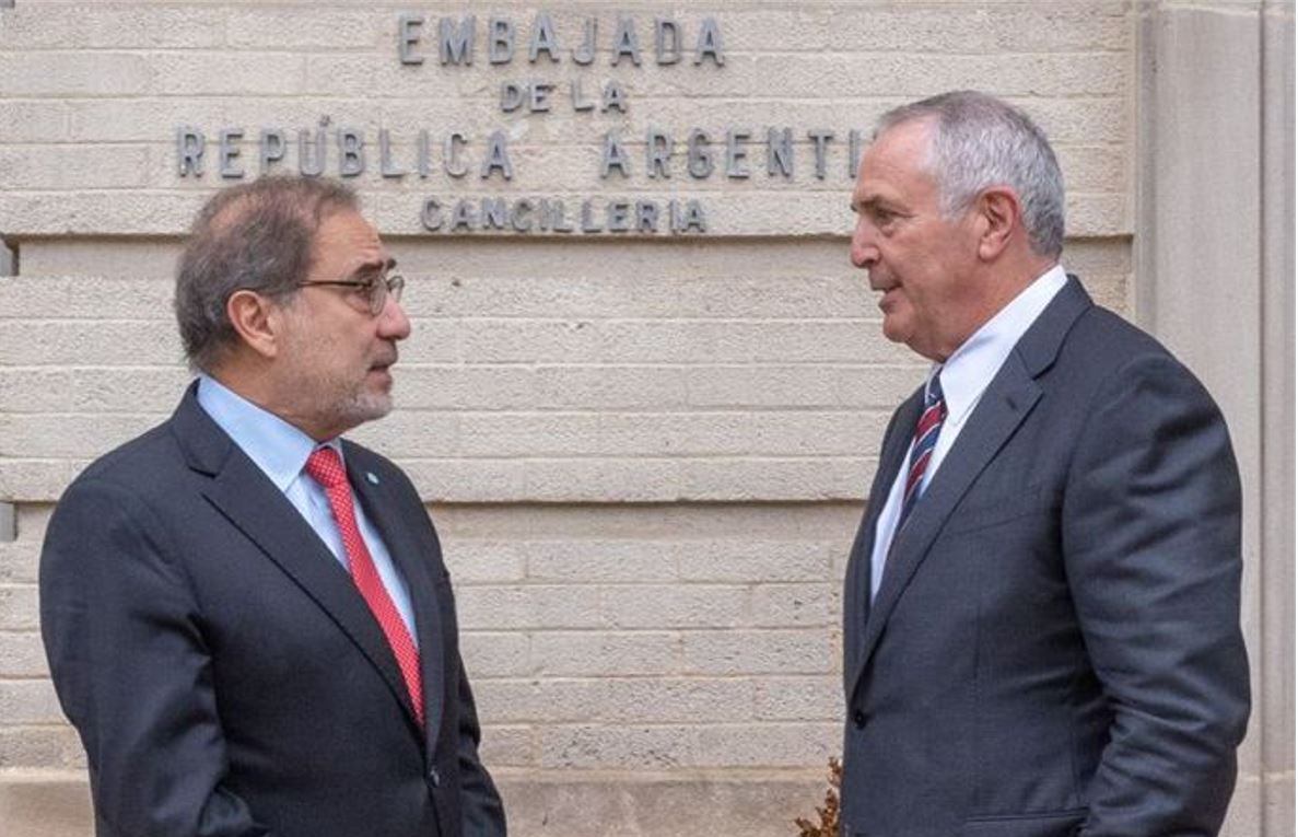 Jorge Argüello y el embajador de Estados Unidos