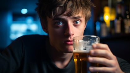 El consumo de drogas y alcohol crece entre los adolescentes: cuáles son los riesgos psicológicos y físicos 