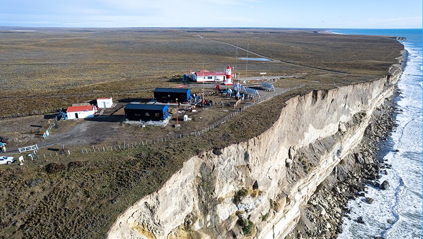 HITO 1 Armada. Chile Argentina. paneles solares