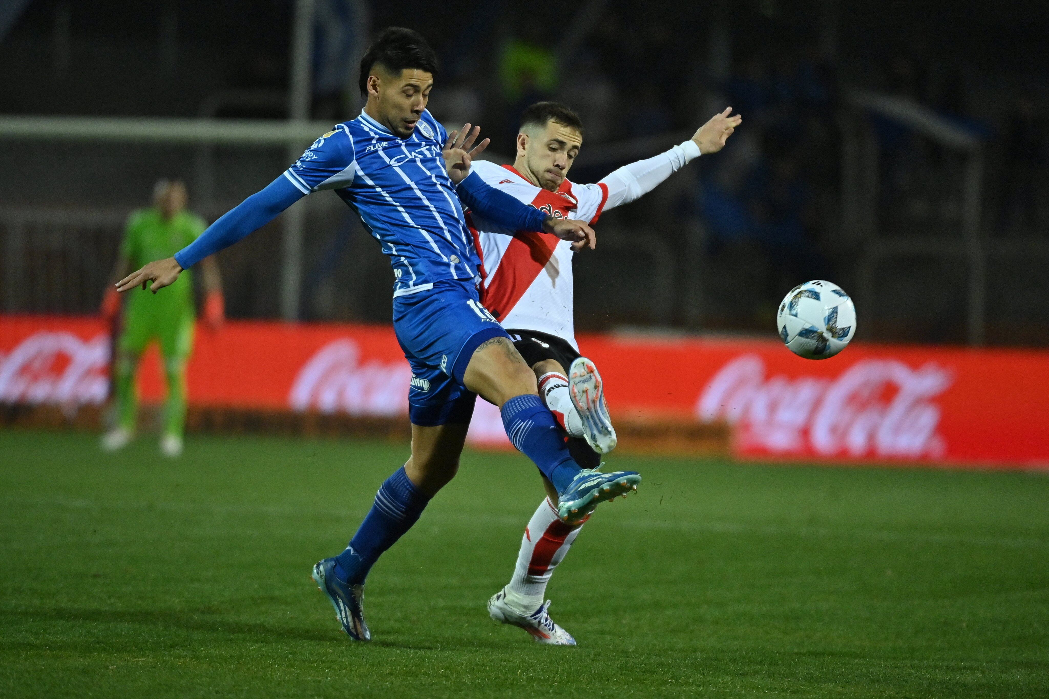 Godoy Cruz vs River