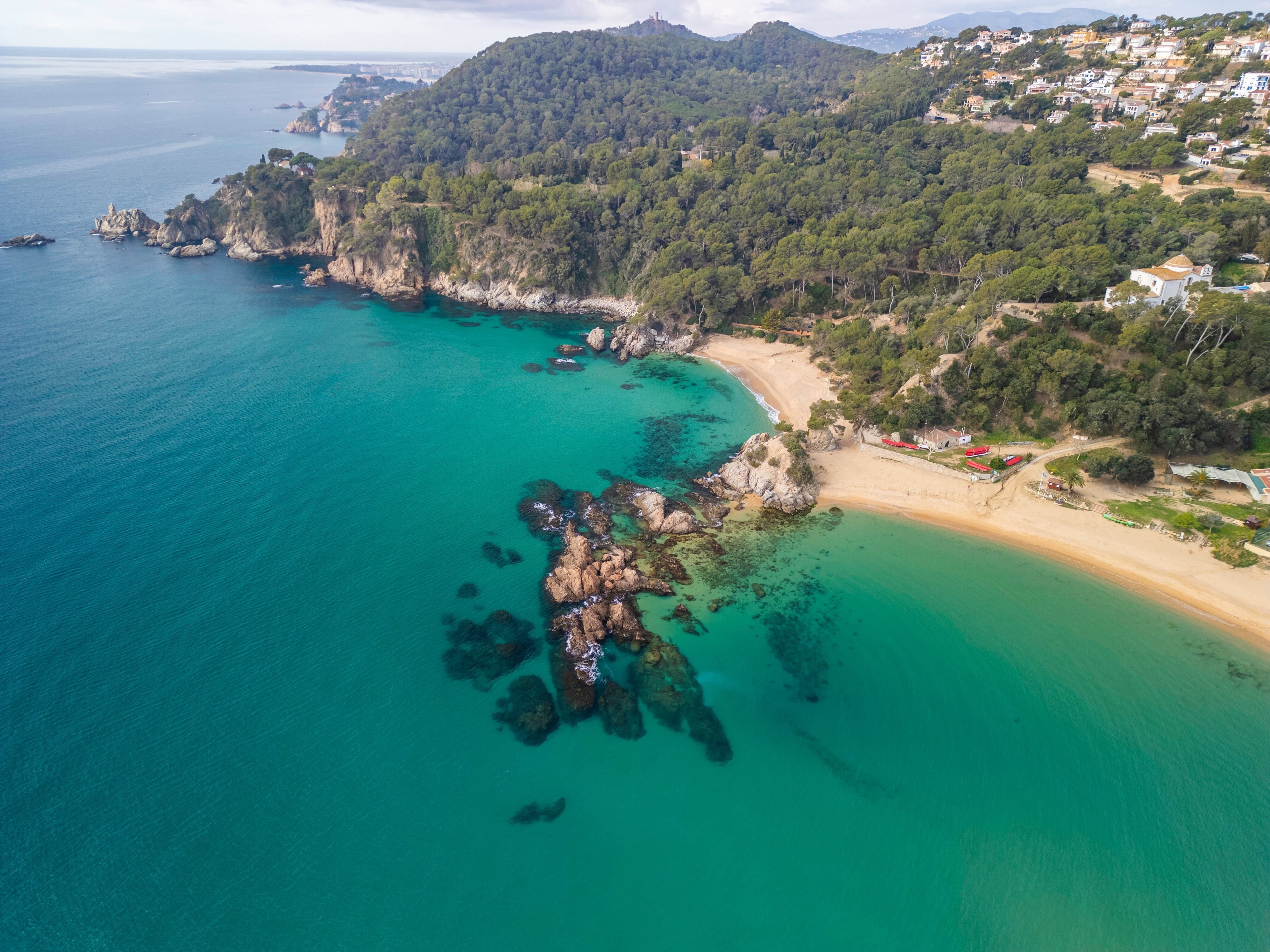 La Cala Treumal se encuentra entre Blanes y Lloret de Mar. (Shutterstock España)