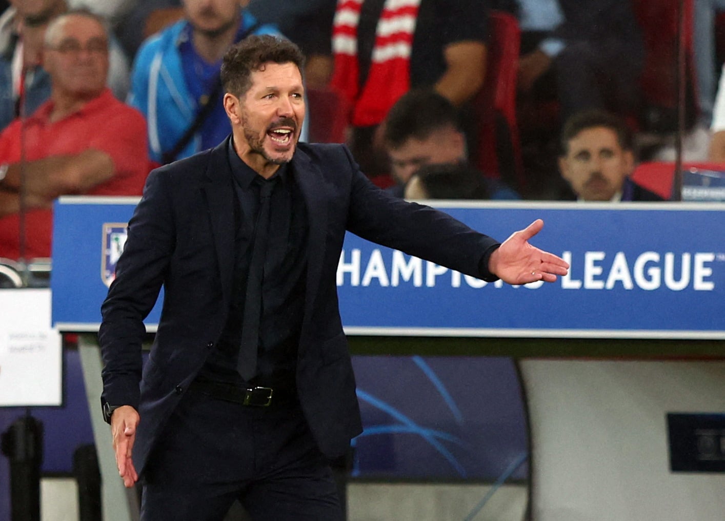 Diego Simeone, apuntado por el flojo nivel del Atlético (REUTERS/Pedro Nunes)