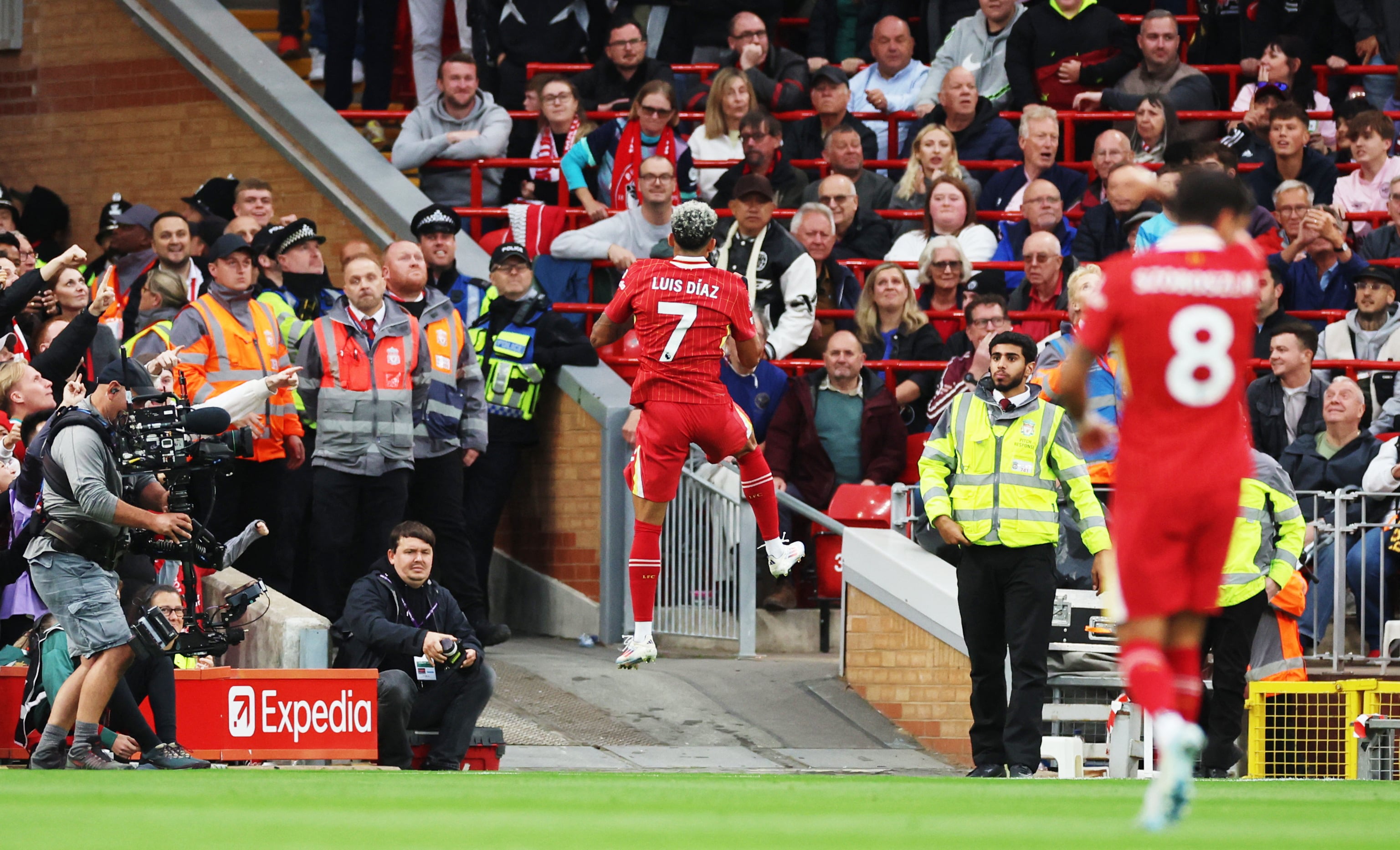 EN VIVO – Liverpool vs. Brentford: golazo de Luis Díaz en el primer tiempo en Anfield Road