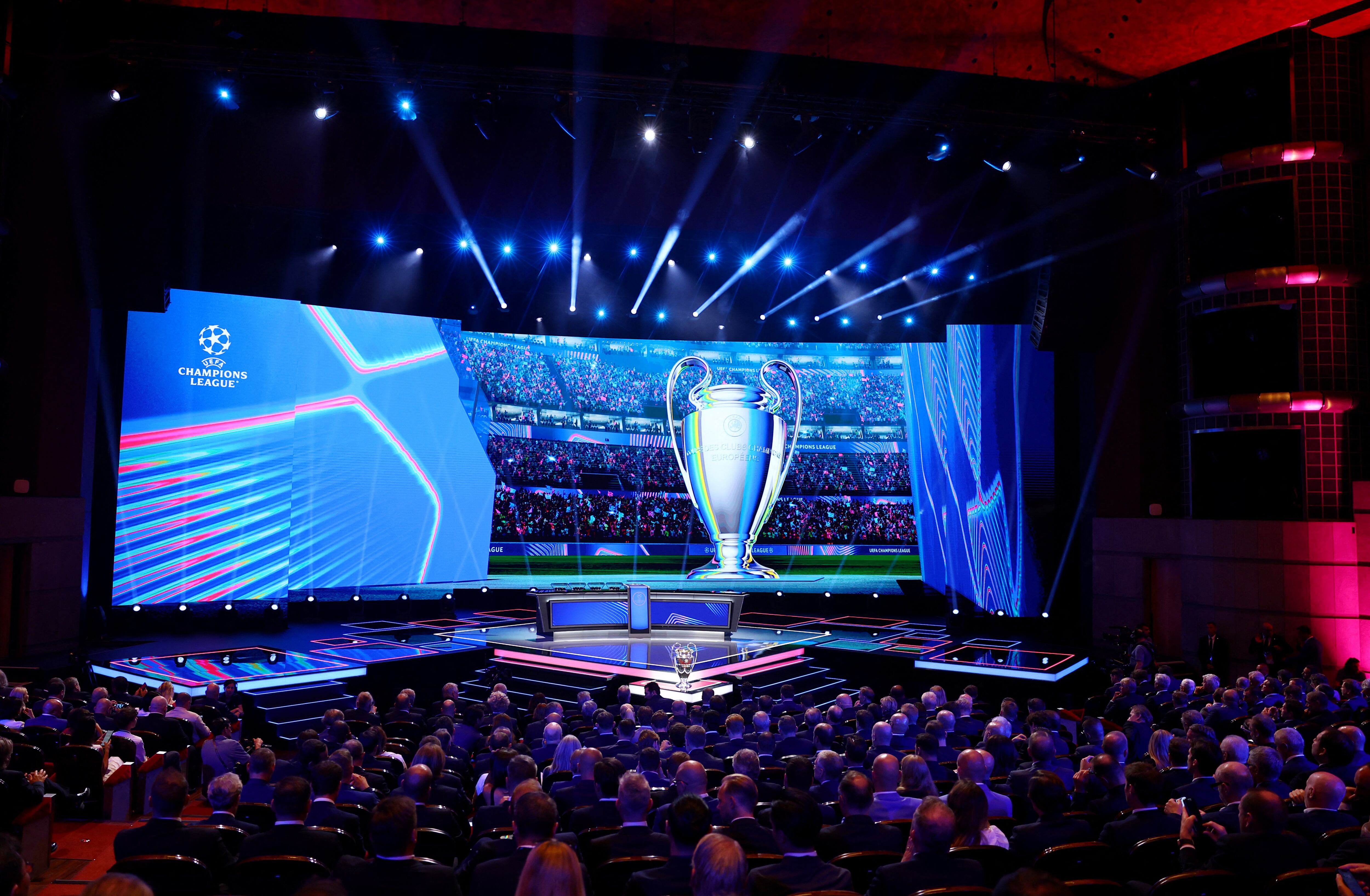 El Grimaldi Forum, en Mónaco es la sede del sorteo de la nueva Champions League, que tendrá a 36 equipos compitiendo por el título en formato de liga (REUTERS/Manon Cruz)