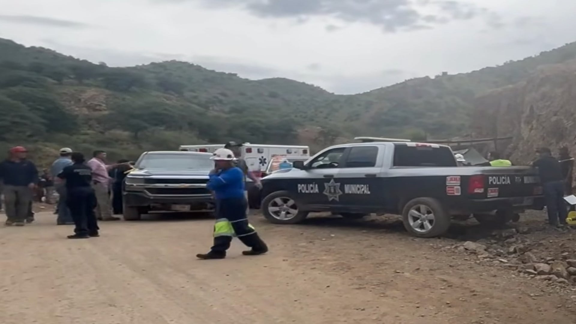 Derrumbe en mina Los Clarines provoca la muerte de dos personas y un desaparecido en Santa Bárbara, Chihuahua