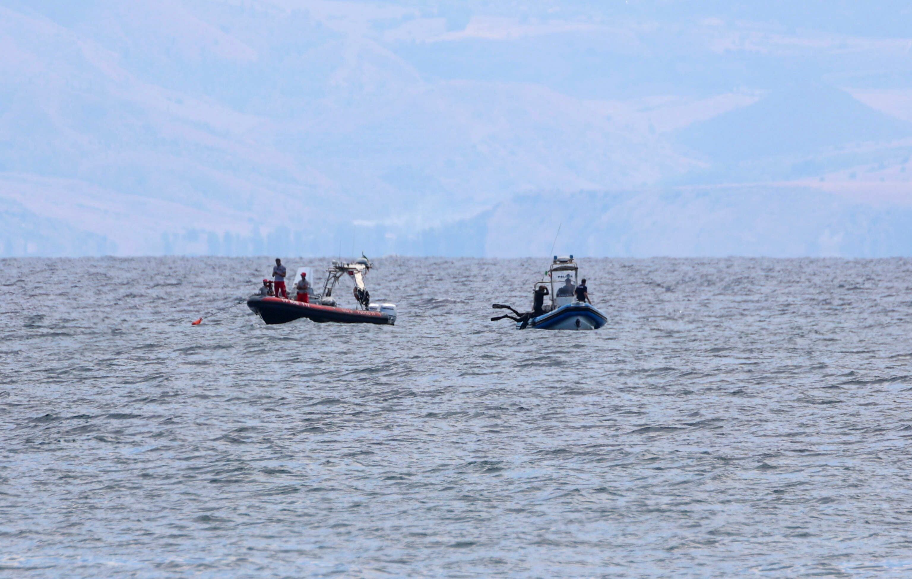 Equipos de rescate (EFE/EPA/IGOR PETYX)
