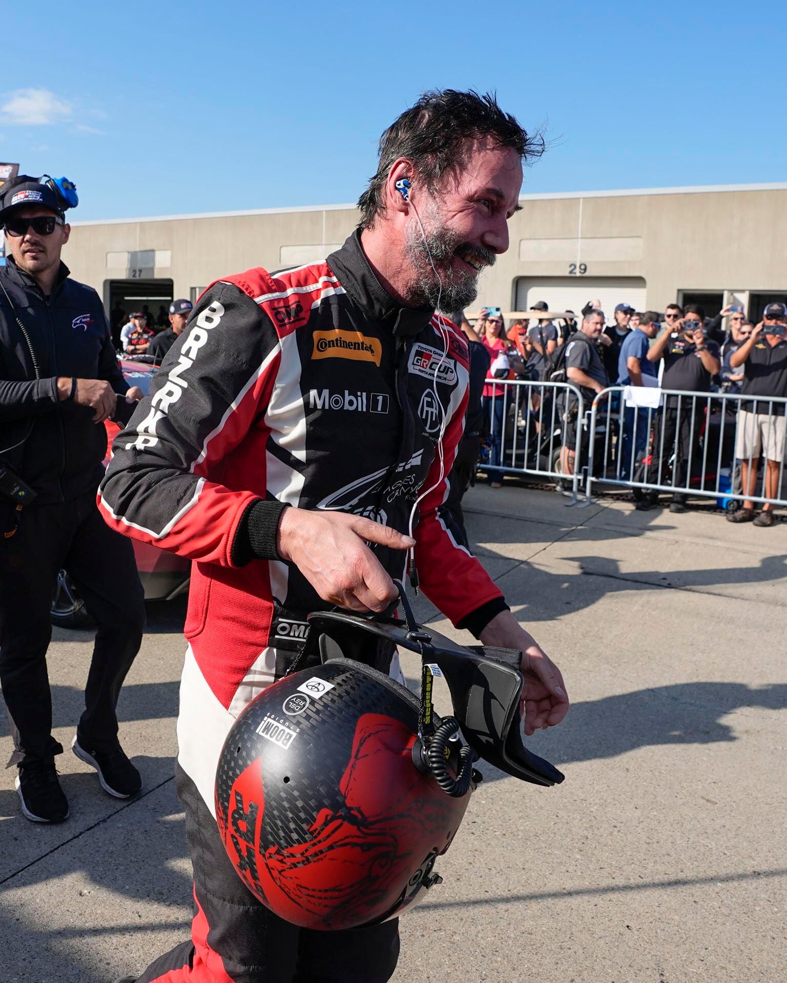 debut de Keanu Reeves en las carreras de autos