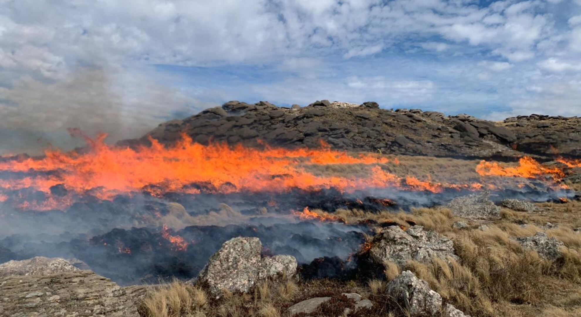 Incendio en el Cerro Champaquí de Córdoba