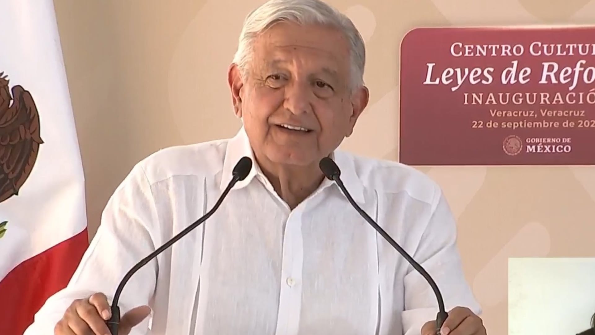 AMLO se despide de Veracruz y presume que deja un México democrático: “Esta Cuarta Transformación es pacífica”