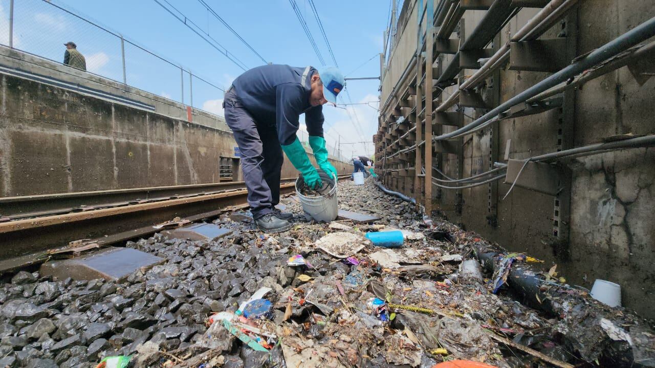 Línea A Metro CDMX inundación - 27 junio 2024